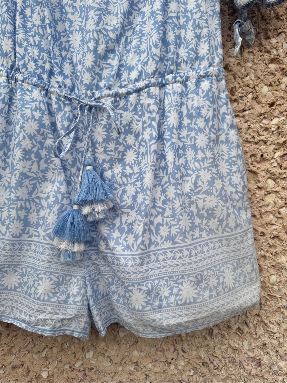 Vineyard Vines Otomi Off Shoulder Romper - Picture 4 of 11